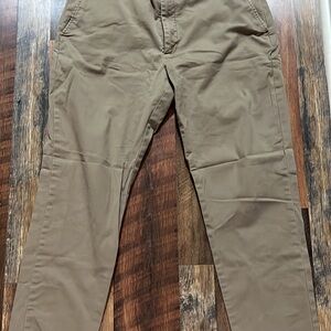 Banana Republic Men's Khaki Chinos